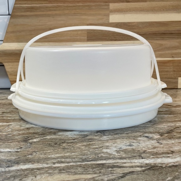 Tupperware White Pie Taker #719 & White Divided Tray #405 & 1 Clear Handle VTG - Picture 2 of 14